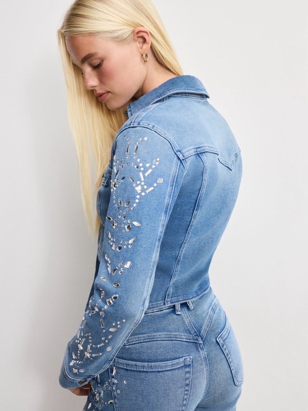 Good American Light Blue Denim Jacket with Logo Tag - Picture 4 of 9
